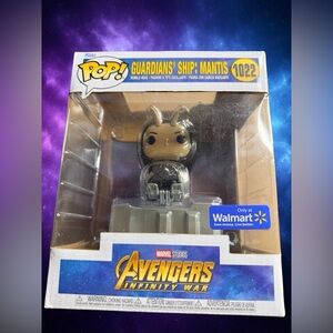 Funko Pop! Mantis in Guardians' Ship - Black and Gray